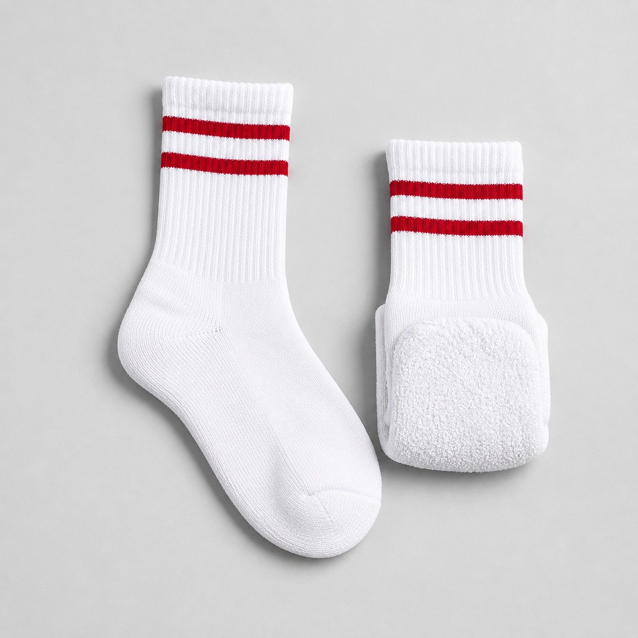 Athletic sports socks